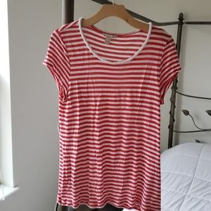 Cute red and white striped t-shirt